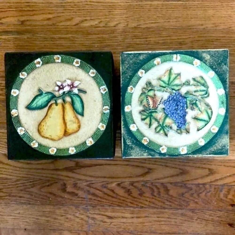 Decorative Hand painted Fruit Display Boxes and Basket